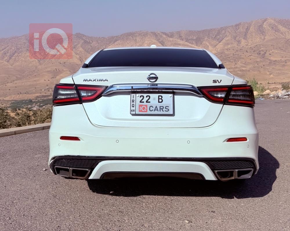 نيسان ماكسيما